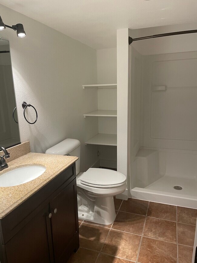 Photo - 1516 W Kent Ave Unidad Basement