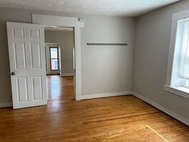 Photo - 136 S Main St Unidad 3rd Floor