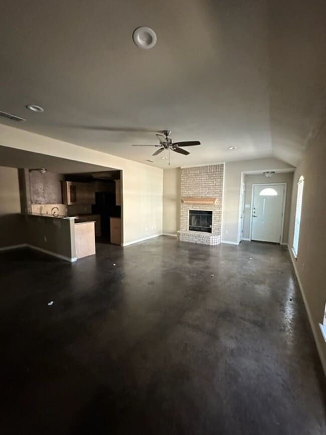 2459 Independence Blvd