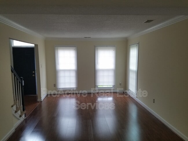 Photo - 5476 Club Head Rd