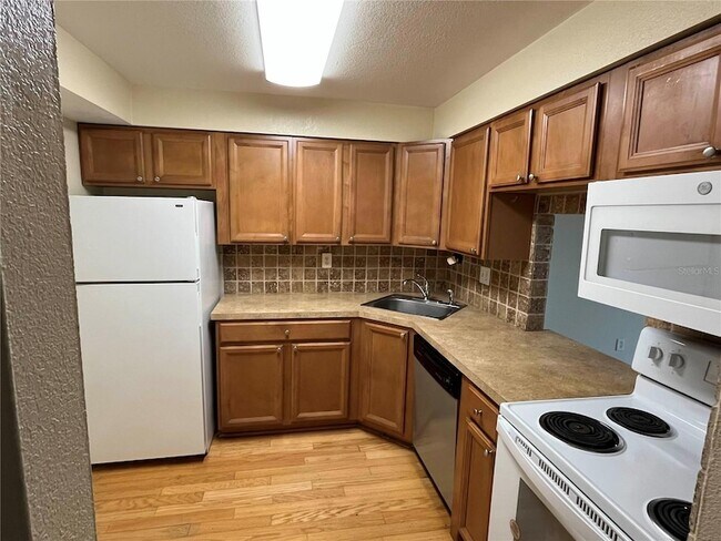 Photo - 2760 Coconut Bay Ln Unidad 237