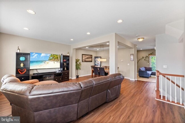 Photo - 29 Mountie Ln