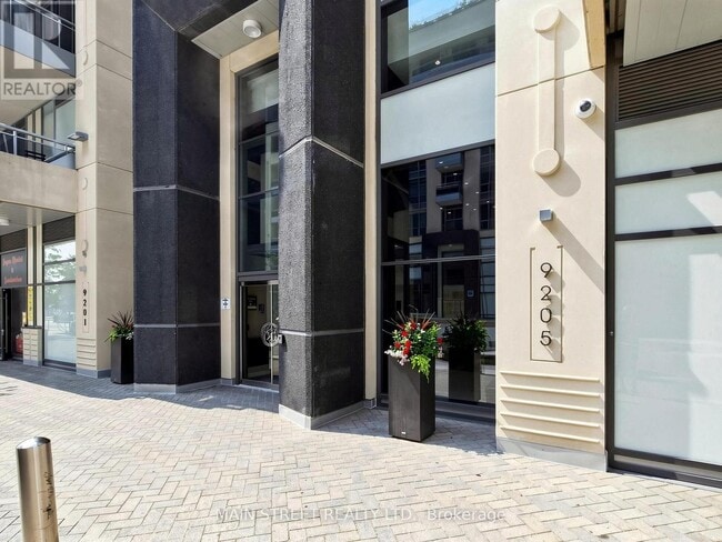 Photo - 9205 Yonge St Unit 1712