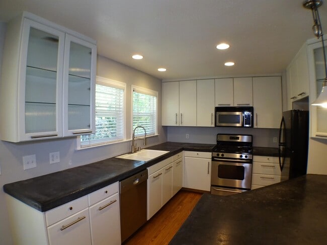 Photo - 1804 Citrus Ave