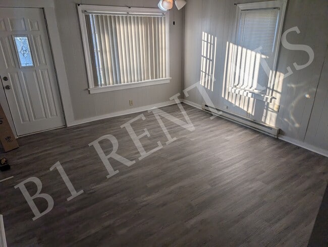 Photo - 707 S Vine St