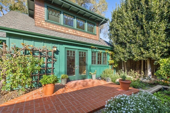 Photo - 1325 Cowper St