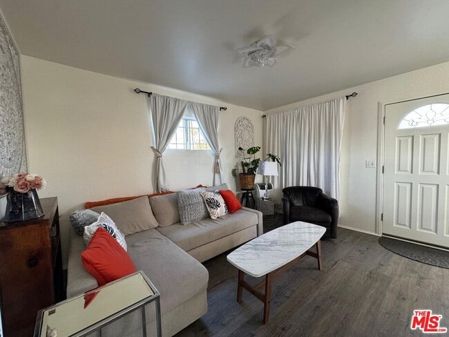 Photo - 11617 Washington Pl