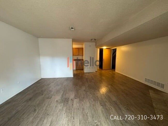 Photo - 995 Holli Springs Ln Unidad B