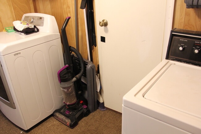 Photo - 3851 Spiker Ln