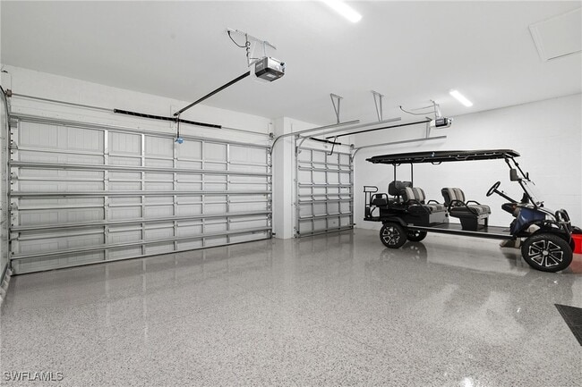 Building Photo - 15063 Longs Ln