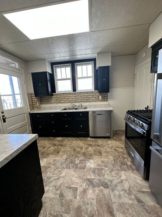 Photo - WESTWOOD - Charming 3bd Tudor w modern updates