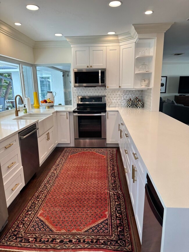 Photo - 1080 Walnut Terrace