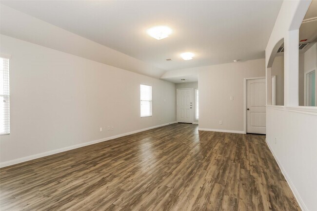 Photo - 19035 Brescia Ln