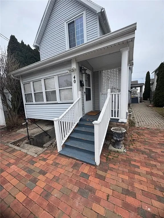 Building Photo - 40 Braddock St Rental