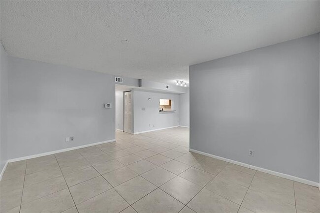 Photo - 796 NW 91st Terrace Unit 796