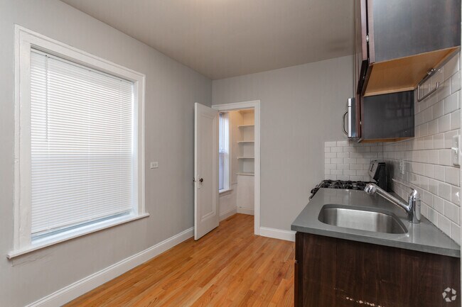 Photo - 1944 Spaulding Ave