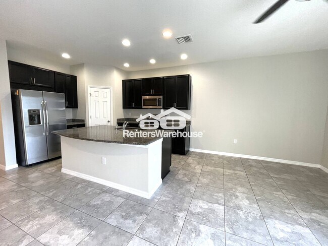Photo - 7025 Grand Elm Dr