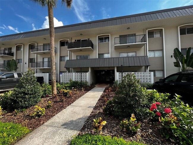 Photo - 4606 W Gray St Unidad 208 Rental