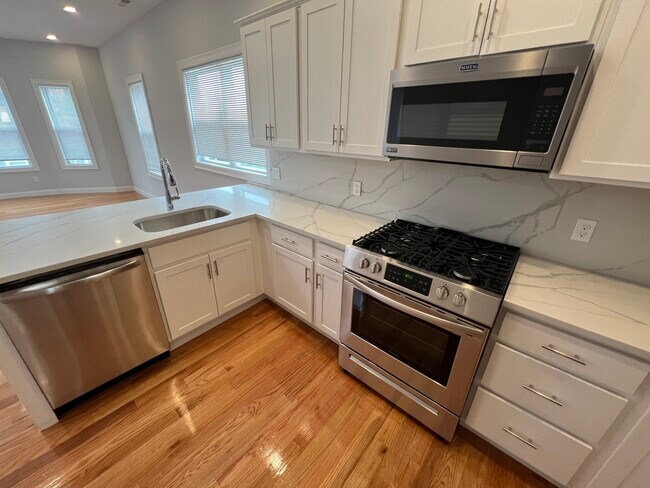 Photo - 126 Cross St Unidad 6