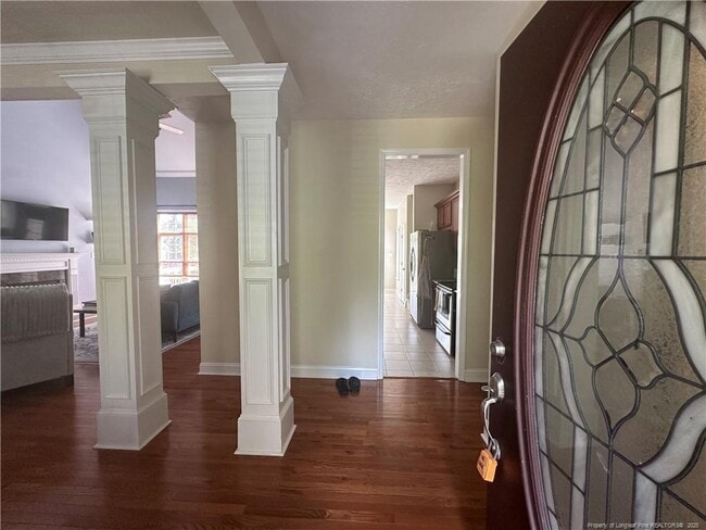 Photo - 143 Fairway Ln