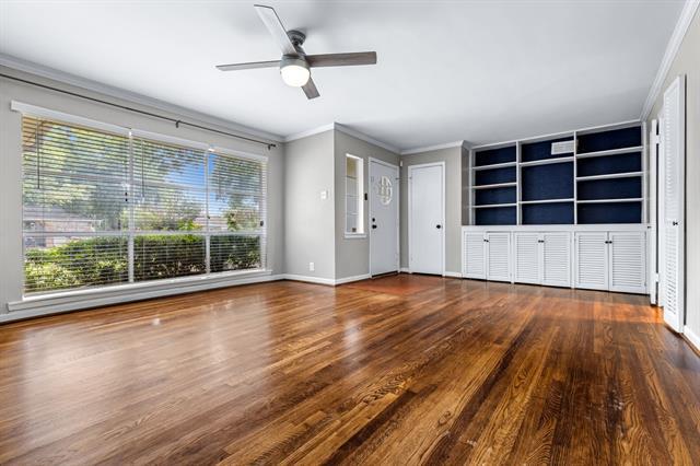 Photo - 704 Downing Dr