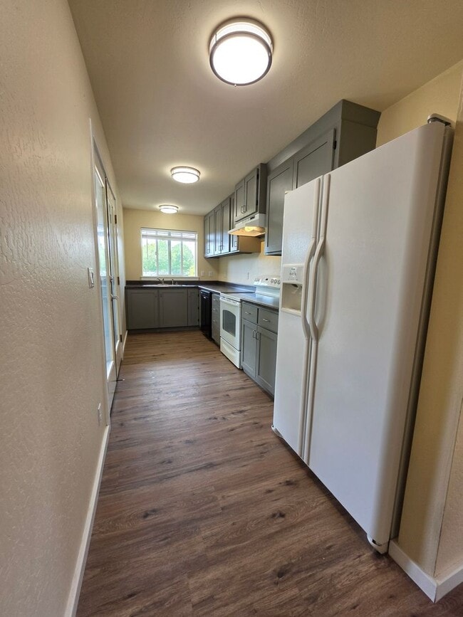 Photo - 1146 SW Lee Ln