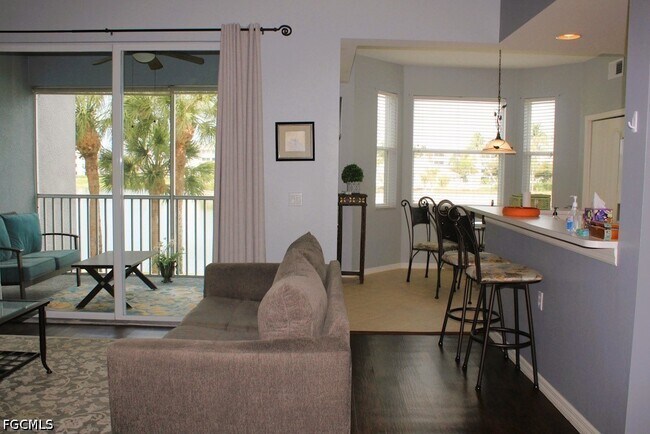 Photo - 16625 Lake Cir Dr Unit 523