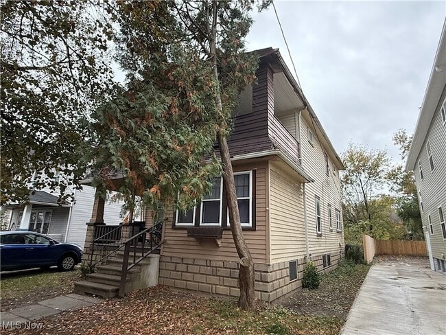 Photo - 4124 E 139th St Unidad 2