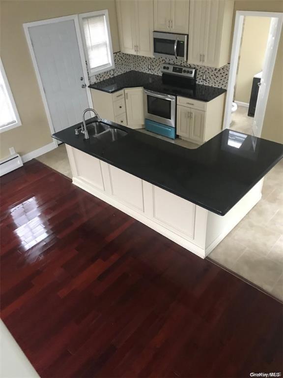 Photo - 175 Richmond Blvd