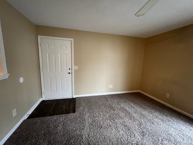 Photo - 2624 Guyer St Unit 2A