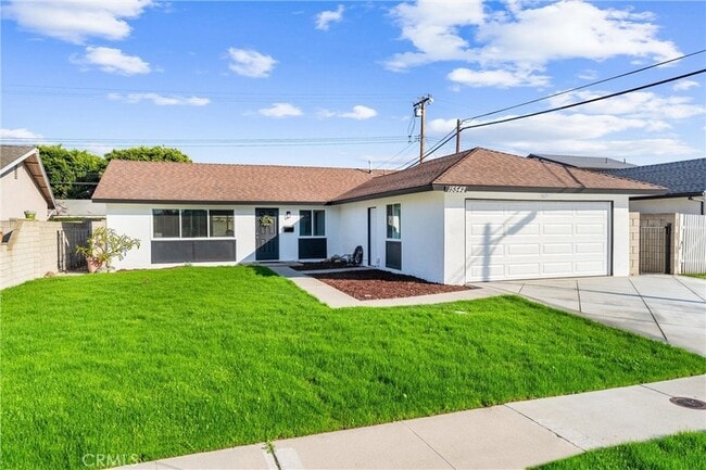 Photo - 15542 Mayflower Ln