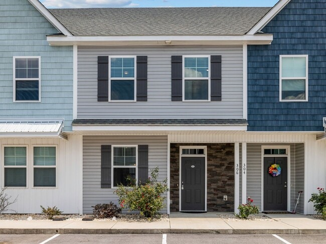 Photo - Townhome in Sneads Ferry