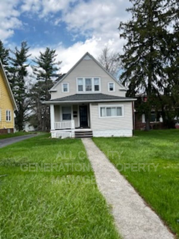 Building Photo - 16775 Libby Rd Unit 2