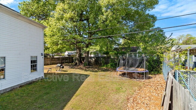 Building Photo - 5729 Marshall Ave Rental