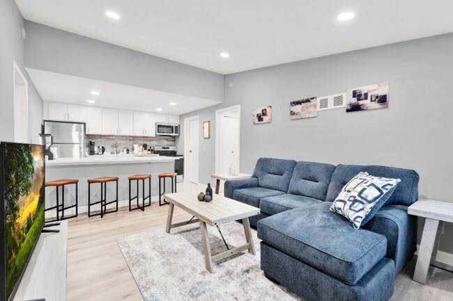 Photo - 6 Roanoke Ln Unidad 124