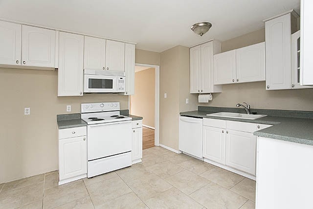 Photo - Coming Soon! Charming Brick Ranch on a Spa...