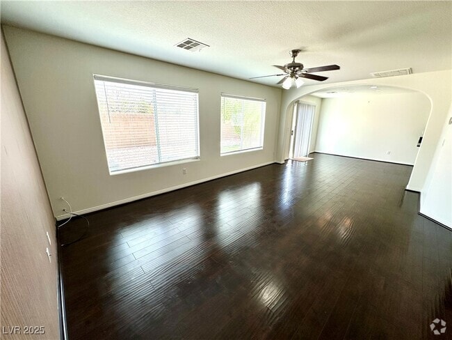 Building Photo - 9141 Iron Cactus Ave Rental