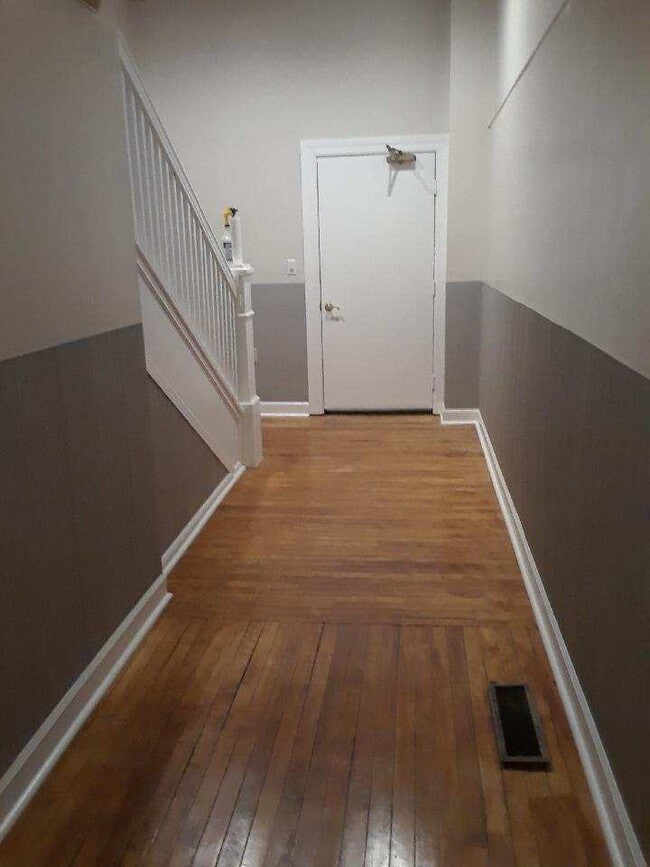 Photo - 5 S Center St Unidad 210