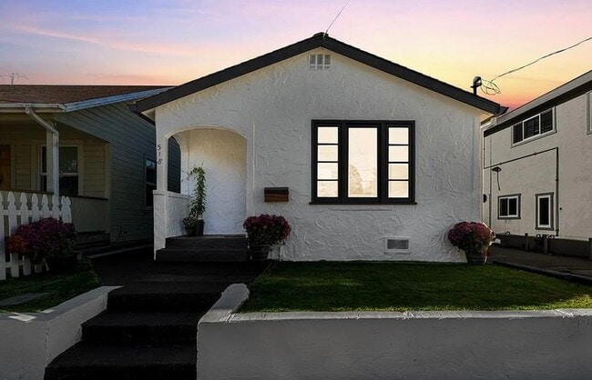 Photo - 518 Cortes St