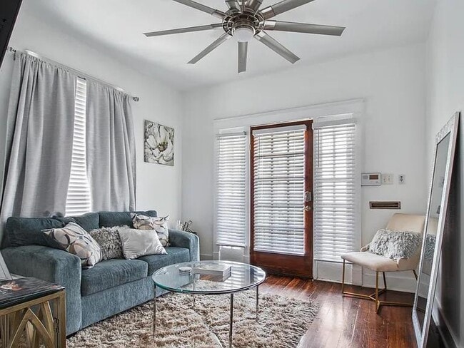 Photo - 2225 Second St