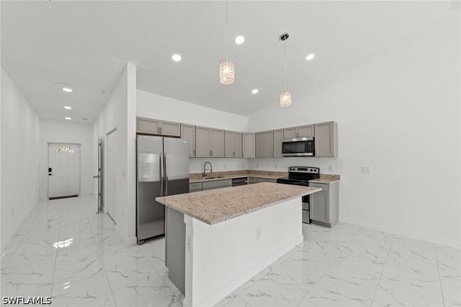 1940 Laverna Ave