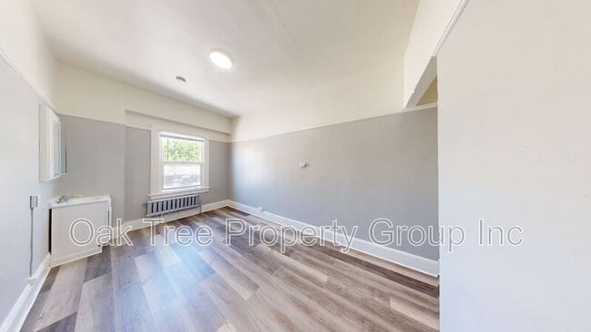 Photo - 2008 Shattuck Ave.