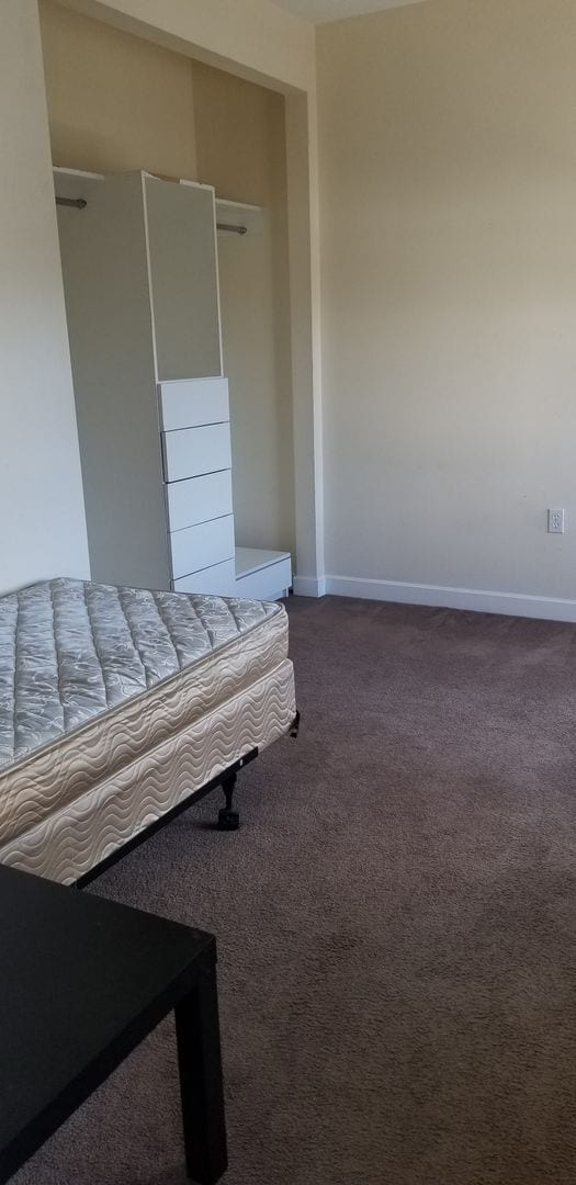 115 E 3rd St Unidad 1 Bedroom 1 Bath