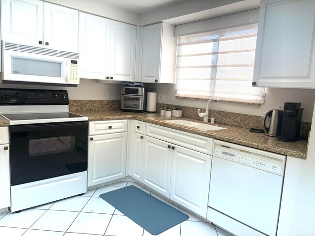 Photo - 15654 Loch Maree Ln Unidad 6402