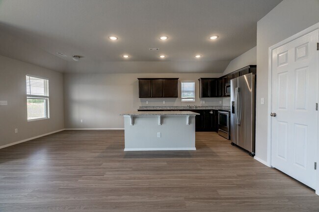 Photo - Large 4 Bedroom Home w/3 car Garage and Fe...