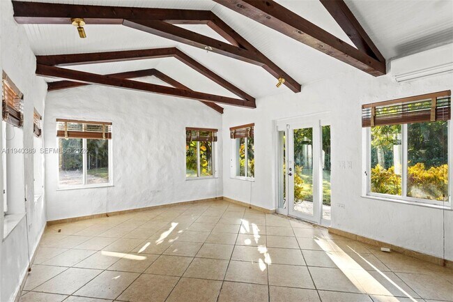 Photo - 7975 Sunset Dr