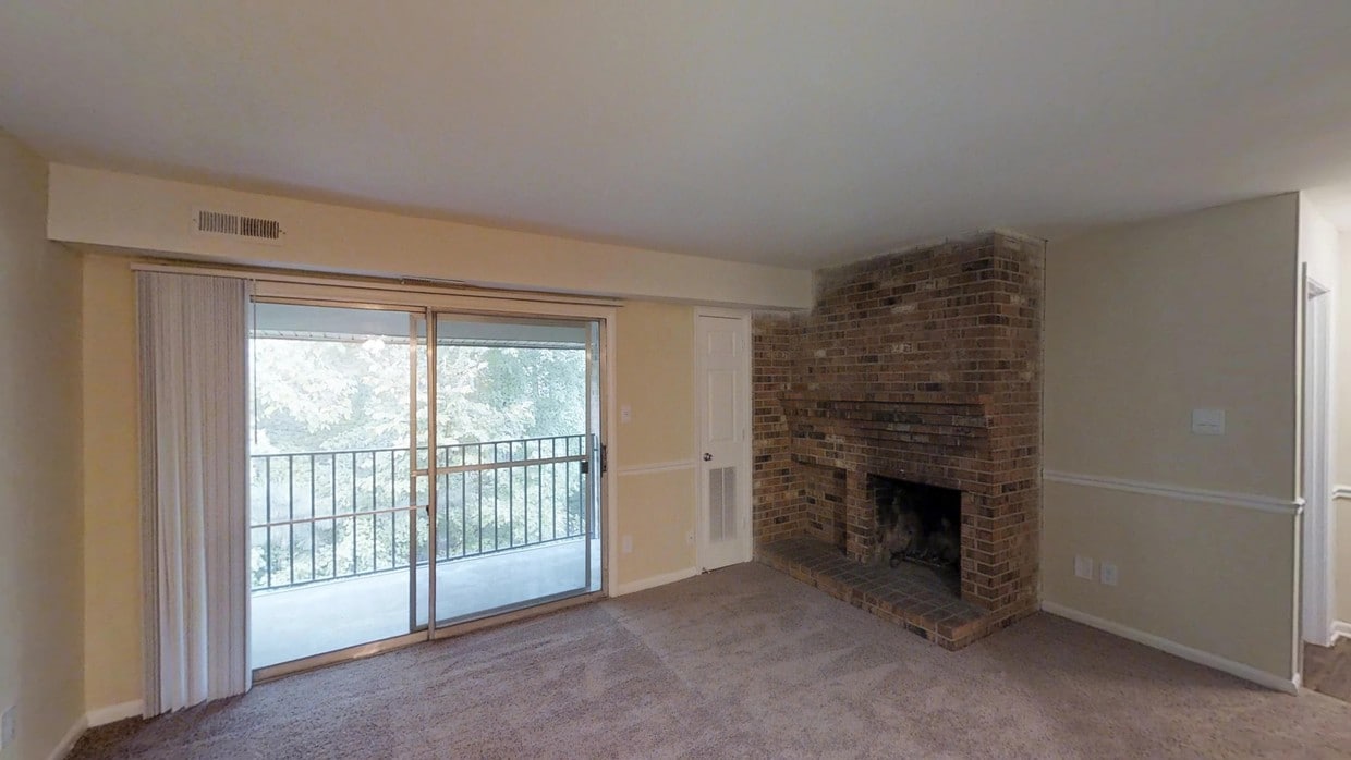 Photo - PineGate - Students save up to 10%! Apartments