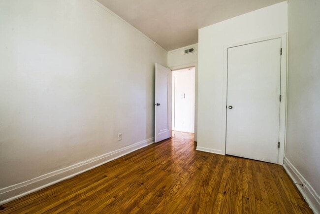 Maywood Apartments