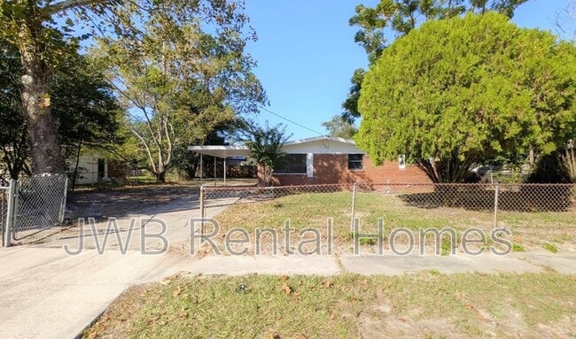 Building Photo - 5638 Tempest St