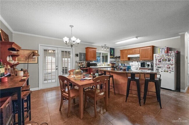 Photo - 13 Roosevelt St